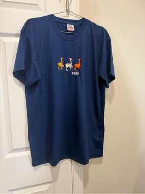 Clever Peru T-Shirt Men’s L Navy Blue 100% Cotton Embroidered Llama New